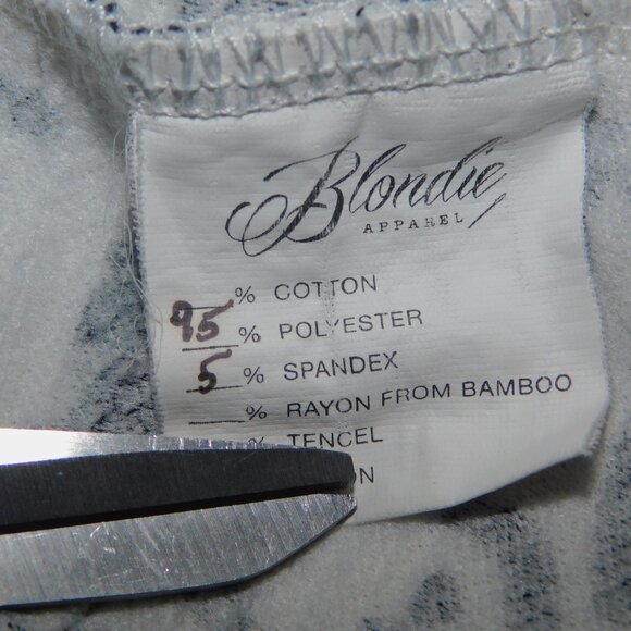 Blondie Apparel Canada Womens M Black White Floral Cross Front Sweater Cowl Neck - Picture 6 of 9